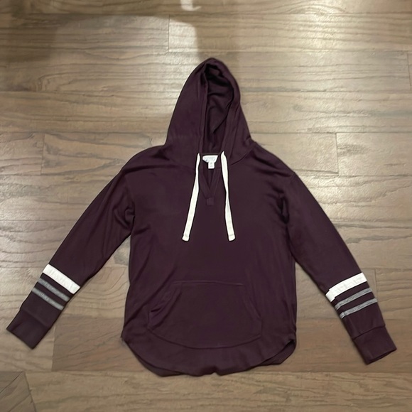 Market & Spruce Tops - Market and Spruce Purple Hoodie - Size XS